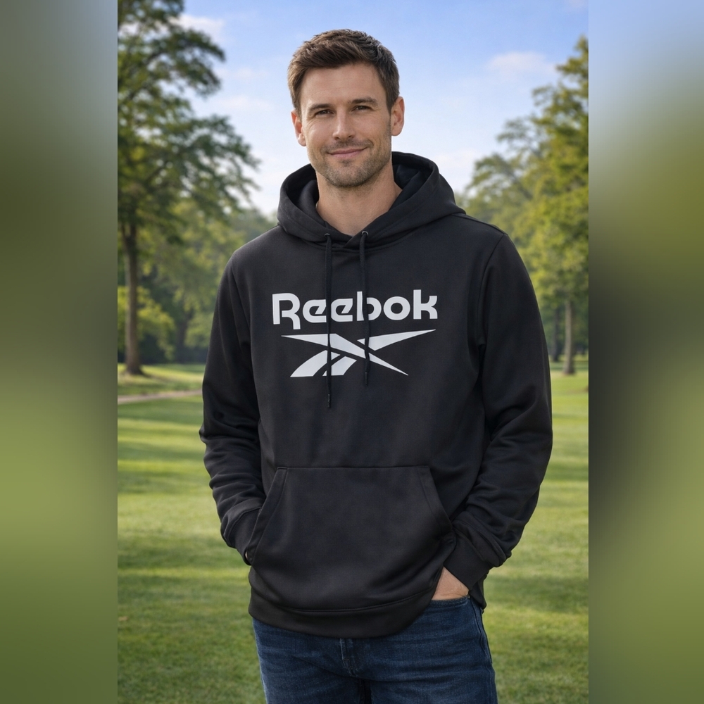 Reebok Activewear Outdoors  Black Hoodie Size L